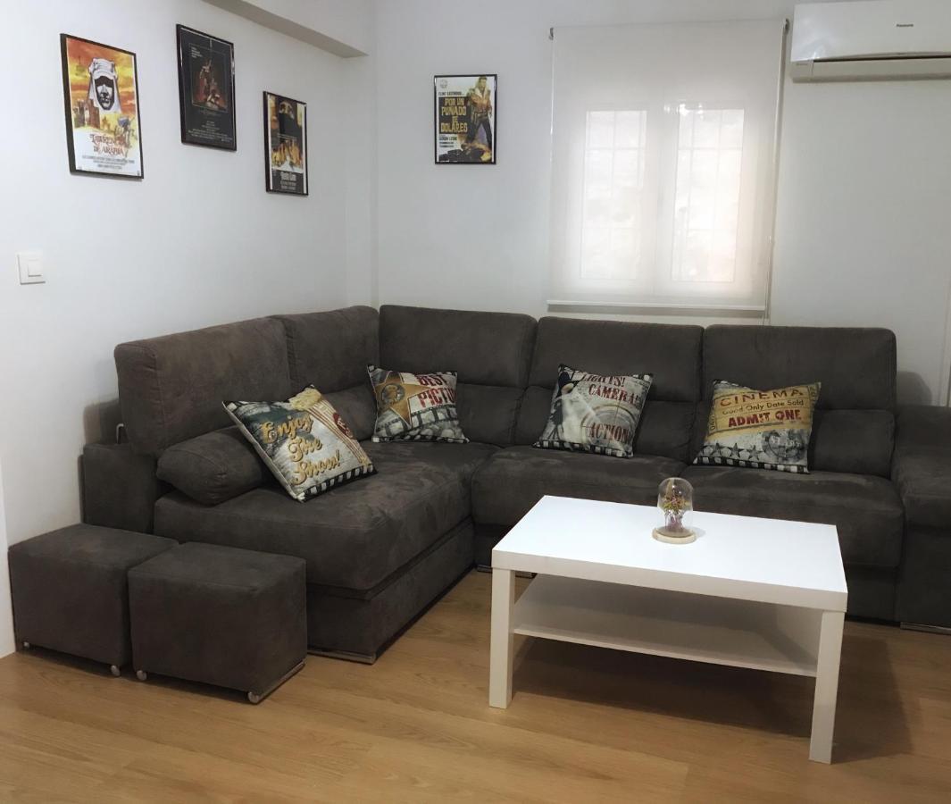 Apartamento Con Parking Gratis En El Centro, 2 Dormitorios Almeria Exterior photo